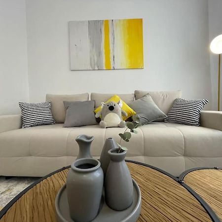 Lucky Stays Ls01 - Vollausstattung - Zentrum - Aufzug - Grosse Kueche - 2 Zimmer - Smart-Tv Maagdenburg Buitenkant foto