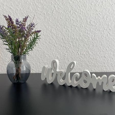 Lucky Stays Ls01 - Vollausstattung - Zentrum - Aufzug - Grosse Kueche - 2 Zimmer - Smart-Tv Maagdenburg Buitenkant foto