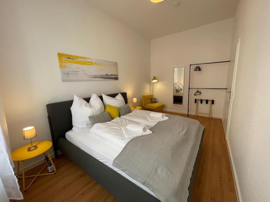 Lucky Stays Ls01 - Vollausstattung - Zentrum - Aufzug - Grosse Kueche - 2 Zimmer - Smart-Tv Maagdenburg Buitenkant foto
