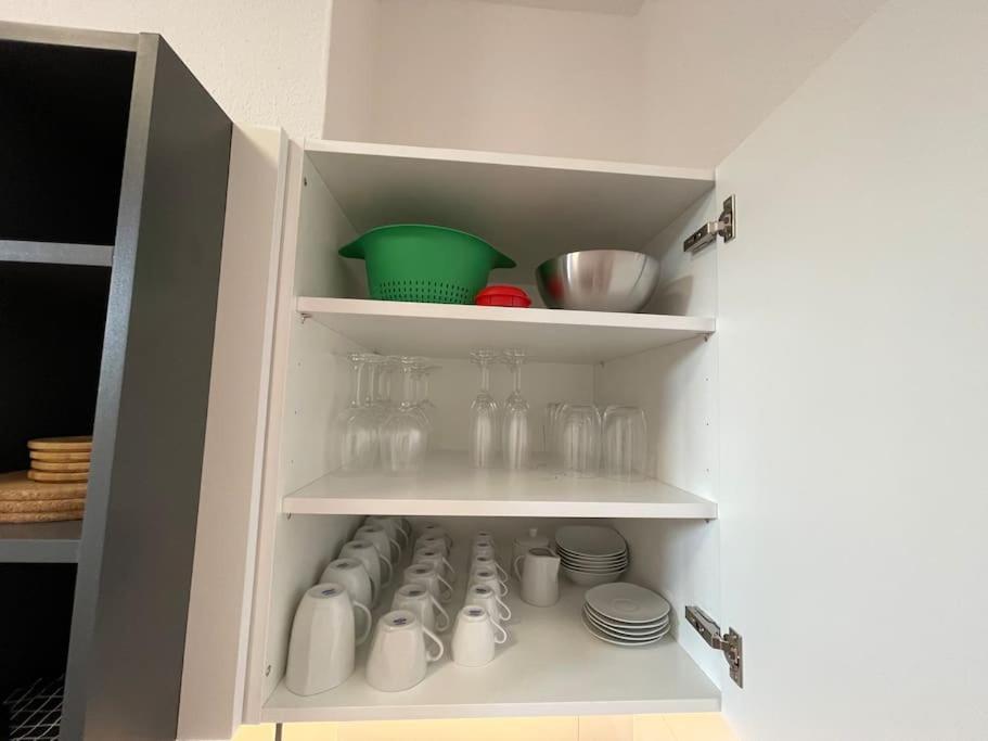 Lucky Stays Ls01 - Vollausstattung - Zentrum - Aufzug - Grosse Kueche - 2 Zimmer - Smart-Tv Maagdenburg Buitenkant foto
