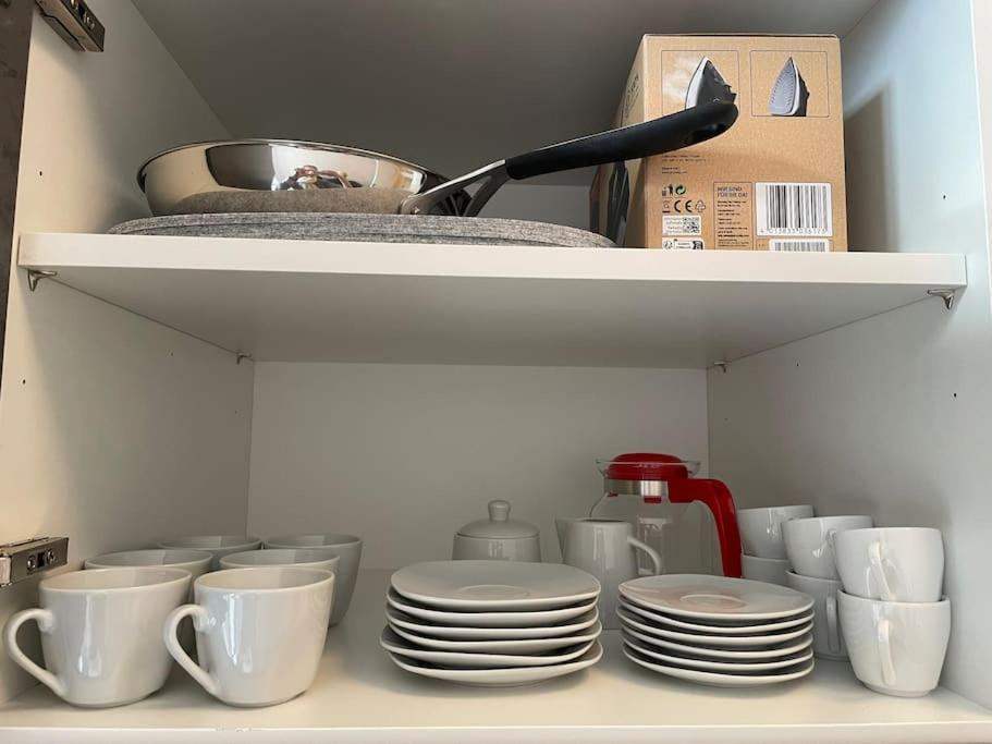 Lucky Stays Ls01 - Vollausstattung - Zentrum - Aufzug - Grosse Kueche - 2 Zimmer - Smart-Tv Maagdenburg Buitenkant foto