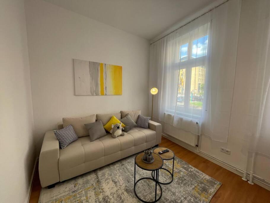 Lucky Stays Ls01 - Vollausstattung - Zentrum - Aufzug - Grosse Kueche - 2 Zimmer - Smart-Tv Maagdenburg Buitenkant foto
